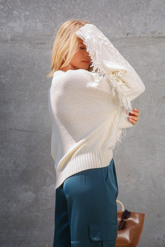 FRINGE BEIGE SWEATER